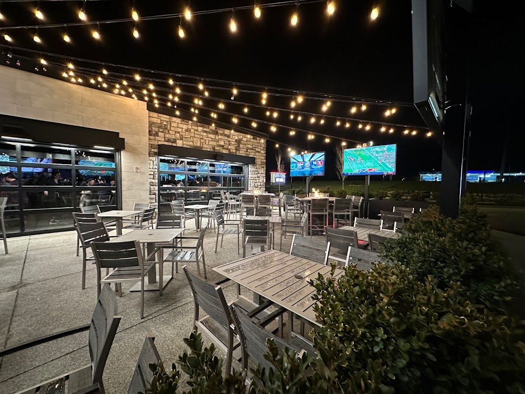 Art & Jakes Sports Bar Clarkston | 6898 Sashabaw Rd, City of the Village of Clarkston, MI 48348, USA | Phone: (248) 843-2416