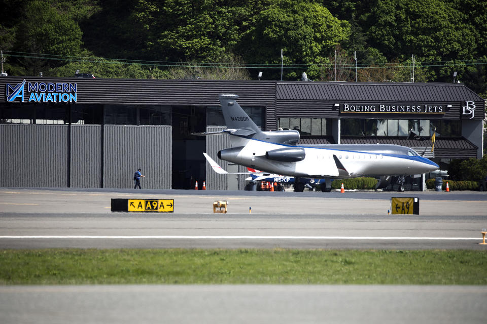 Modern Aviation - Seattle | 8285 Perimeter Rd S, Seattle, WA 98108, USA | Phone: (206) 762-6000