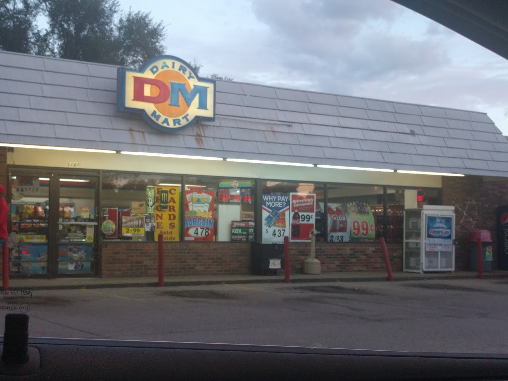 Dairy Mart | 1821 E 8th St, Jeffersonville, IN 47130, USA | Phone: (812) 282-5972