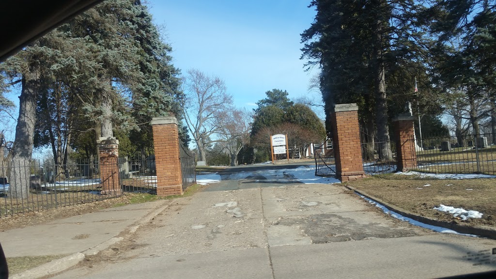 Willow River Cemetery | 815 Wisconsin St, Hudson, WI 54016, USA | Phone: (715) 386-8560