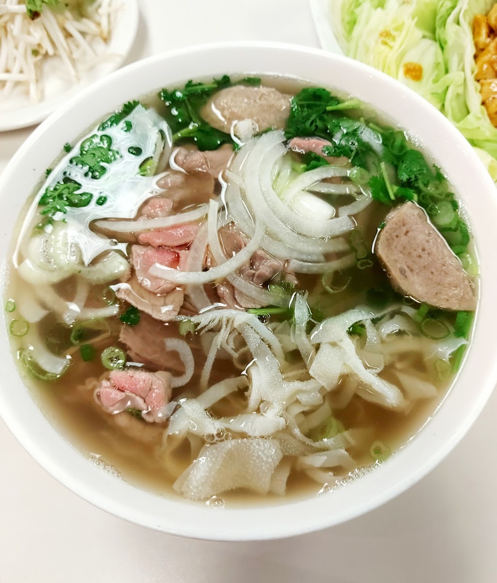 Pho Leo | 1734 E Main St #9025, Mesa, AZ 85203, USA | Phone: (480) 410-4971