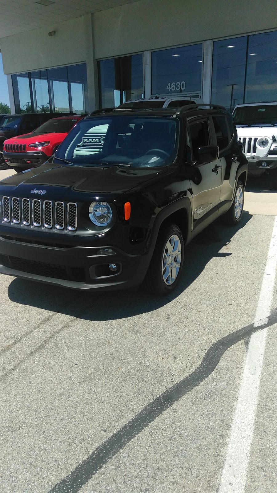 Tom OBrien Chrysler Jeep Dodge Ram - Indianapolis | 4630 E 96th St, Indianapolis, IN 46240, USA | Phone: (317) 343-0408