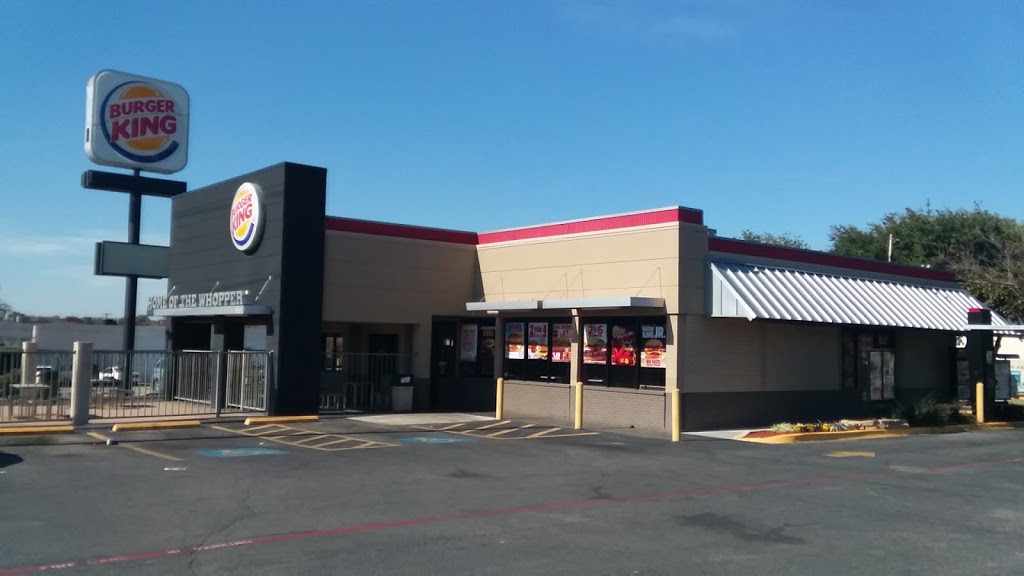 Burger King | 2525 W Davis St, Dallas, TX 75211 | Phone: (214) 943-9603