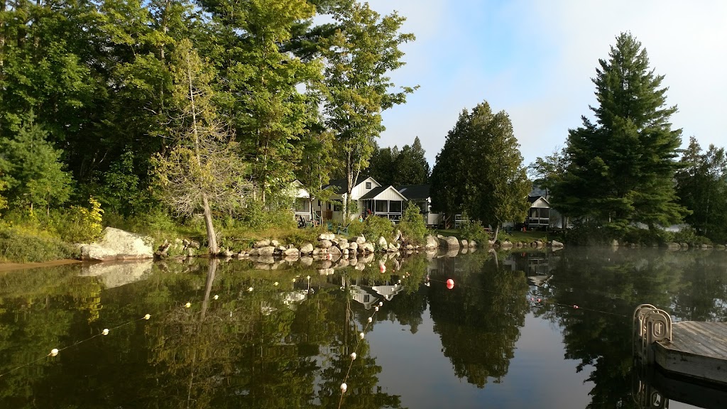 Prospect Point Cottages | 3381 NY-28, Blue Mountain Lake, NY 12812, USA | Phone: (518) 352-7378