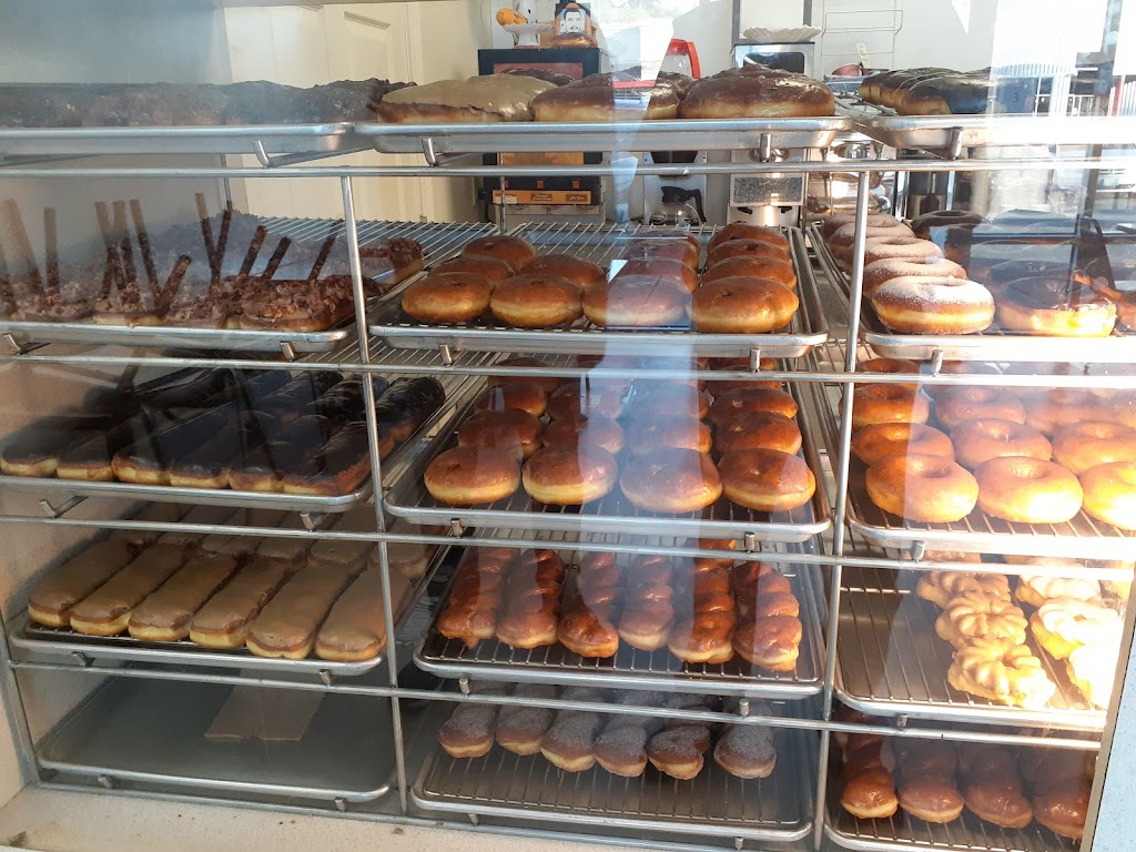 Henrys Donuts | 7415 Hardeson Rd STE D, Everett, WA 98203, USA | Phone: (425) 355-0285