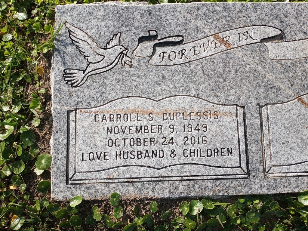 Woodlawn Park Memorial Cemetery | 9820 9 Mile Point Rd, Westwego, LA 70094, USA | Phone: (504) 362-3091