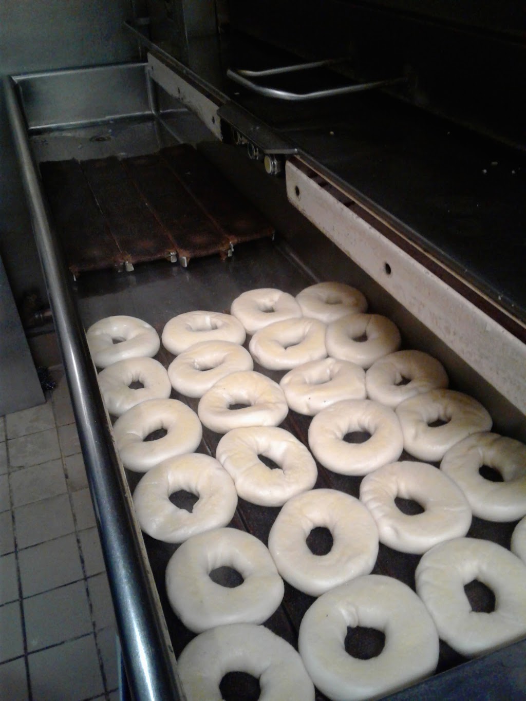 Buellers Bagels | 10840 W Olympic Blvd, Los Angeles, CA 90064, USA | Phone: (310) 474-6064