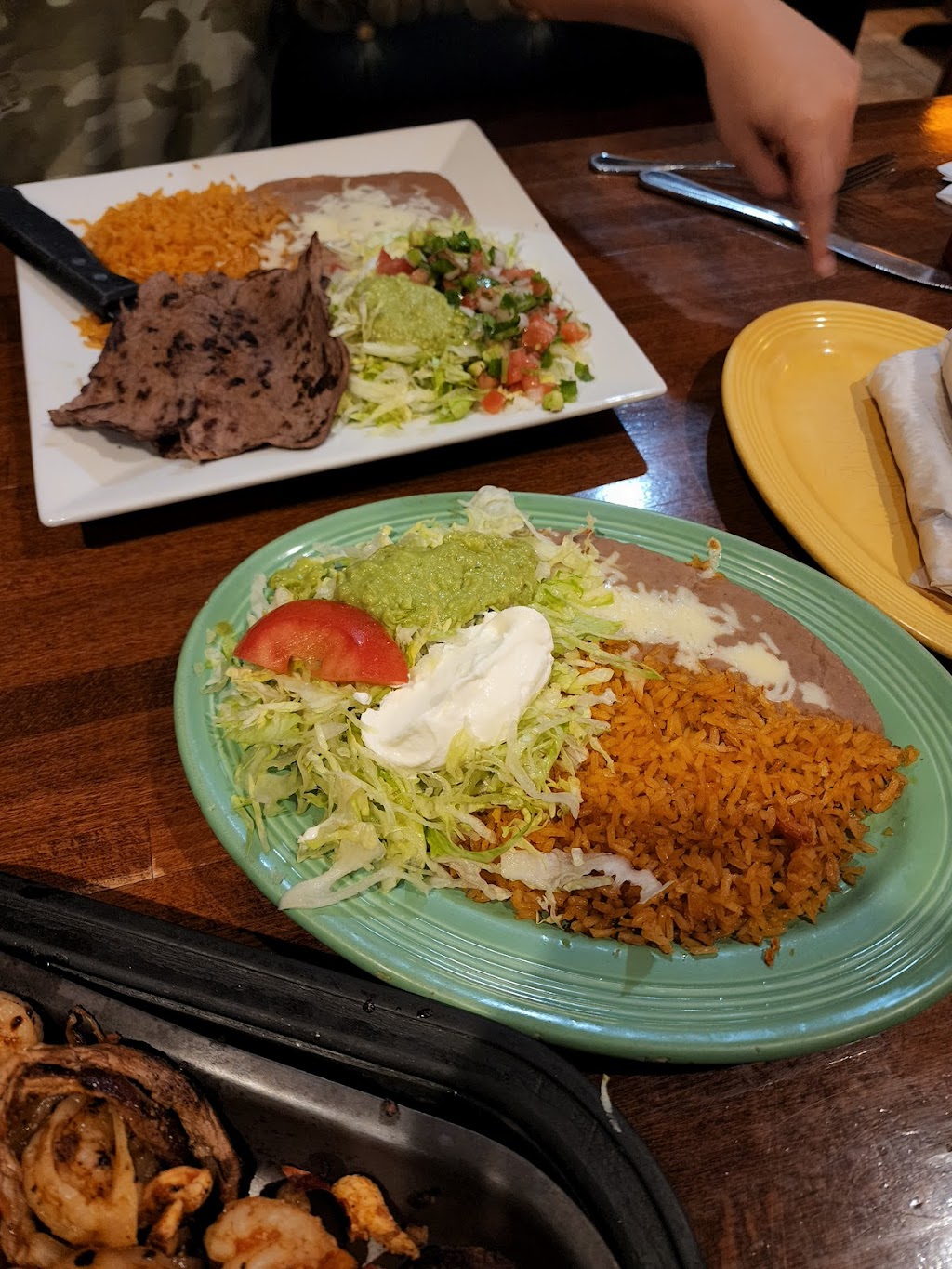 El Salto Mexican Restaurant | 8816 Waltham Woods Rd, Parkville, MD 21234, USA | Phone: (410) 668-3980