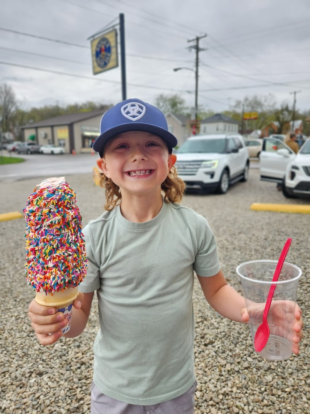 Radar’s Dairy Bar - Mifflin, OH | 37 Maine St, Ashland, OH 44805, USA | Phone: (419) 922-4004