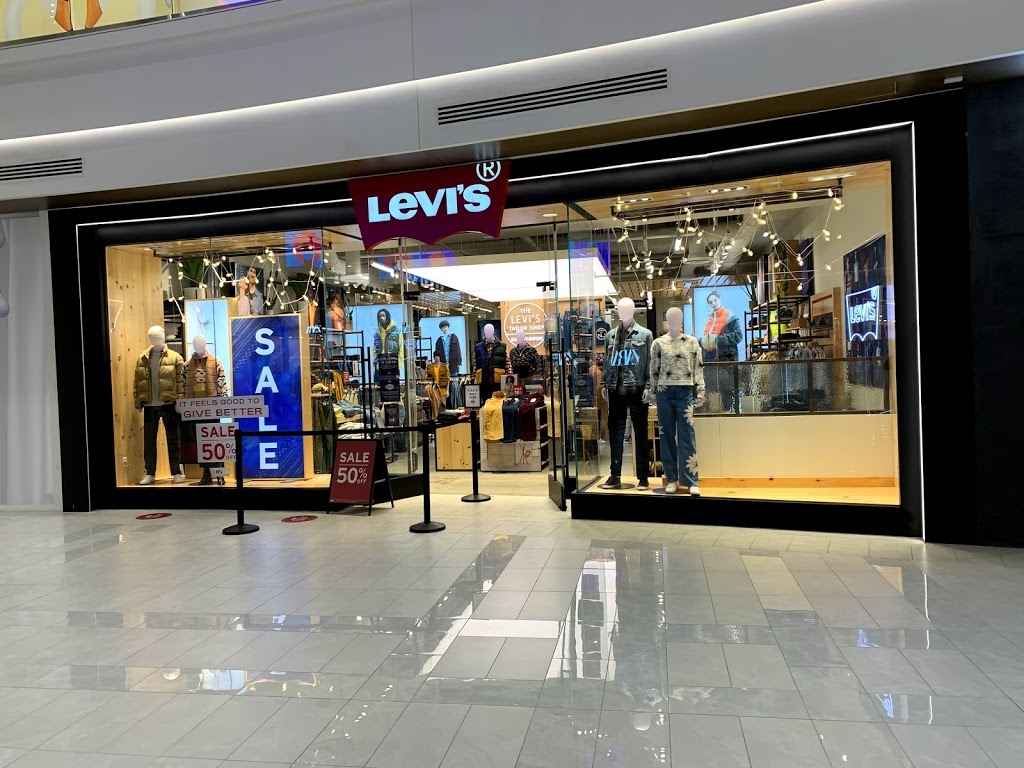 Levi’s Store | 1 American Dream Way Space D118, East Rutherford, NJ 07073, USA | Phone: (551) 213-6200