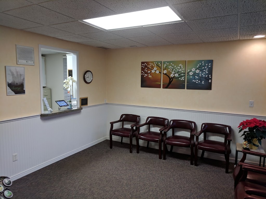 Heins Chiropractic | 2710 Dixie Hwy Ste A, Waterford Twp, MI 48328, USA | Phone: (248) 674-0489