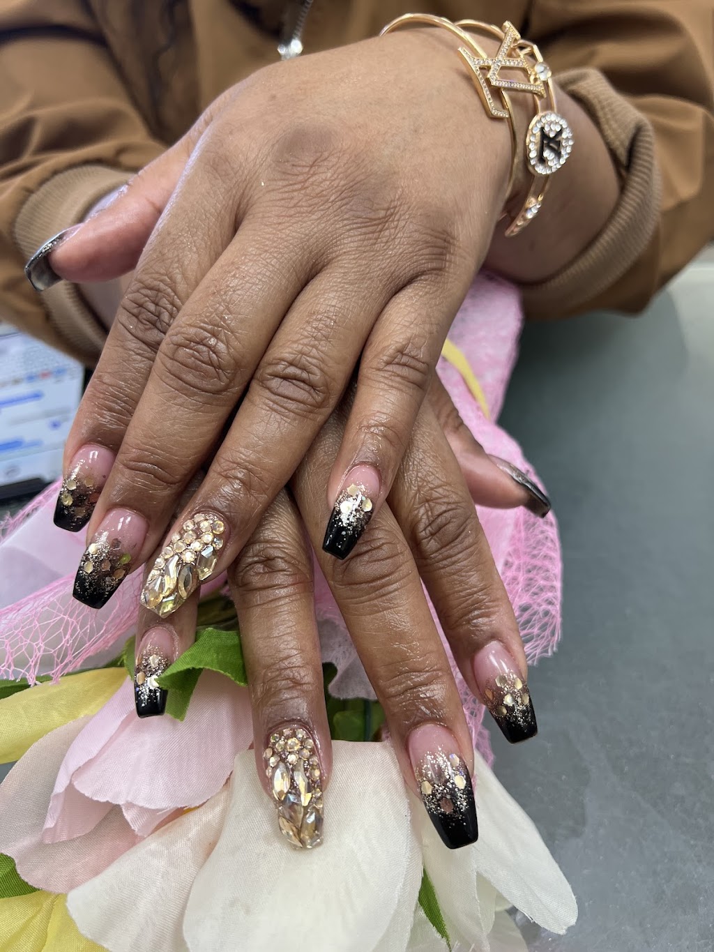 5 Star Nails & Spa Greensboro | Food Lion shopping center, 3203 S Holden Rd C, Greensboro, NC 27407, USA | Phone: (336) 763-9003