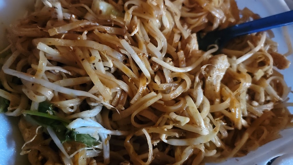 Js Noodles & New Thai | 1842 S Parker Rd, Denver, CO 80231, USA | Phone: (303) 755-2500