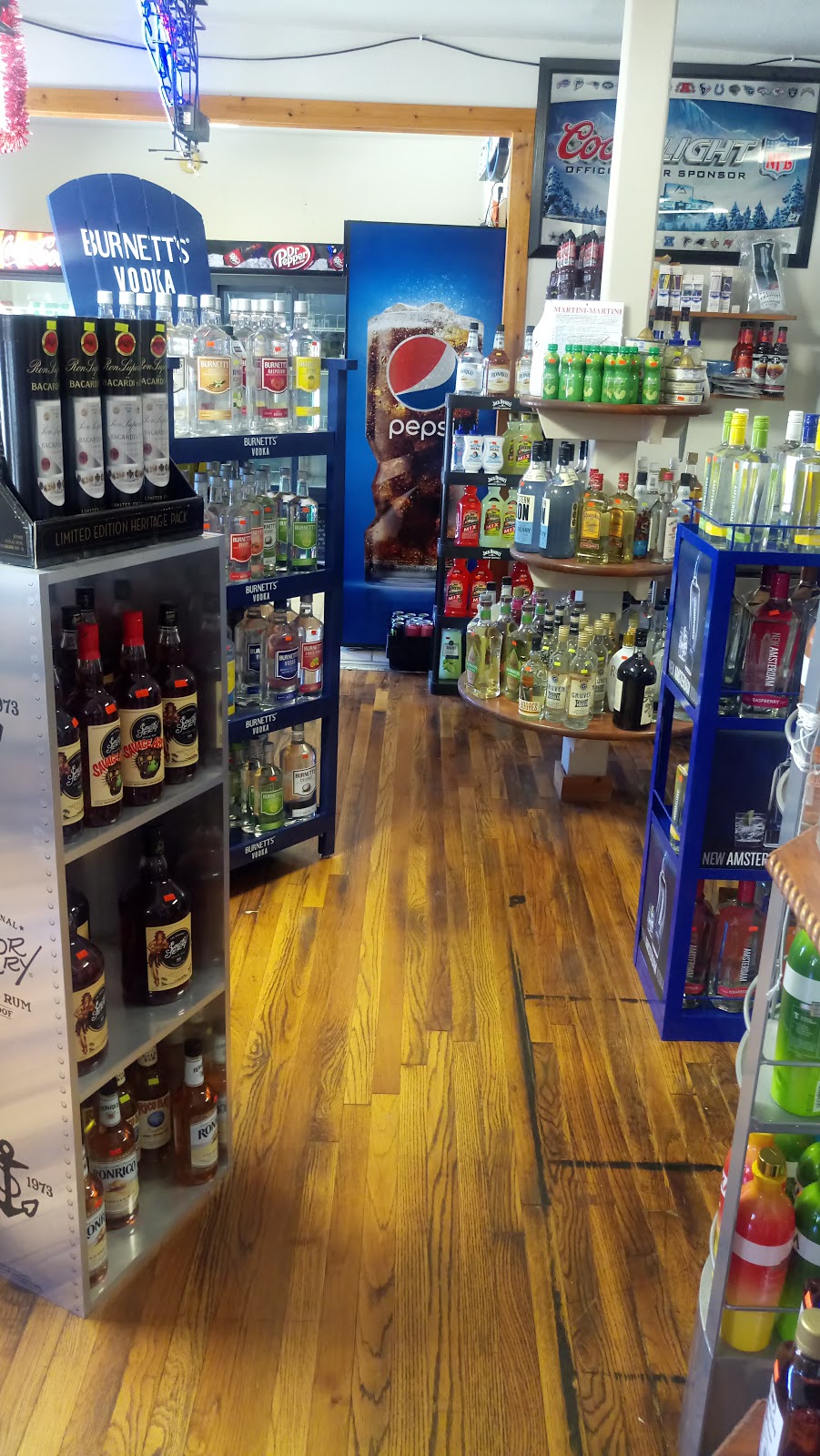 North Main Beverage Liquor Store (With Drive Thru) in 1015 N Main St ...