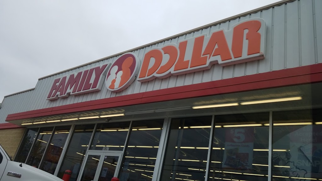 Family Dollar | 1807 S Dixie Blvd, Radcliff, KY 40160, USA | Phone: (270) 390-6014