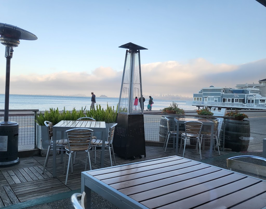 Angelino Restaurant | 621 Bridgeway, Sausalito, CA 94965, USA | Phone: (415) 331-5225