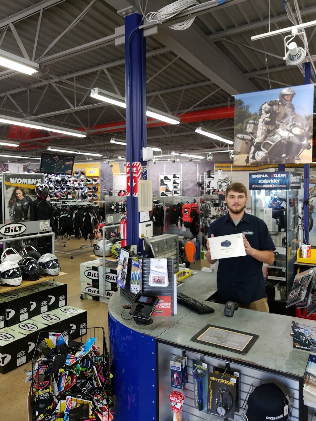 Cycle Gear | 1424 Airport Fwy, Bedford, TX 76022, USA | Phone: (817) 545-7939