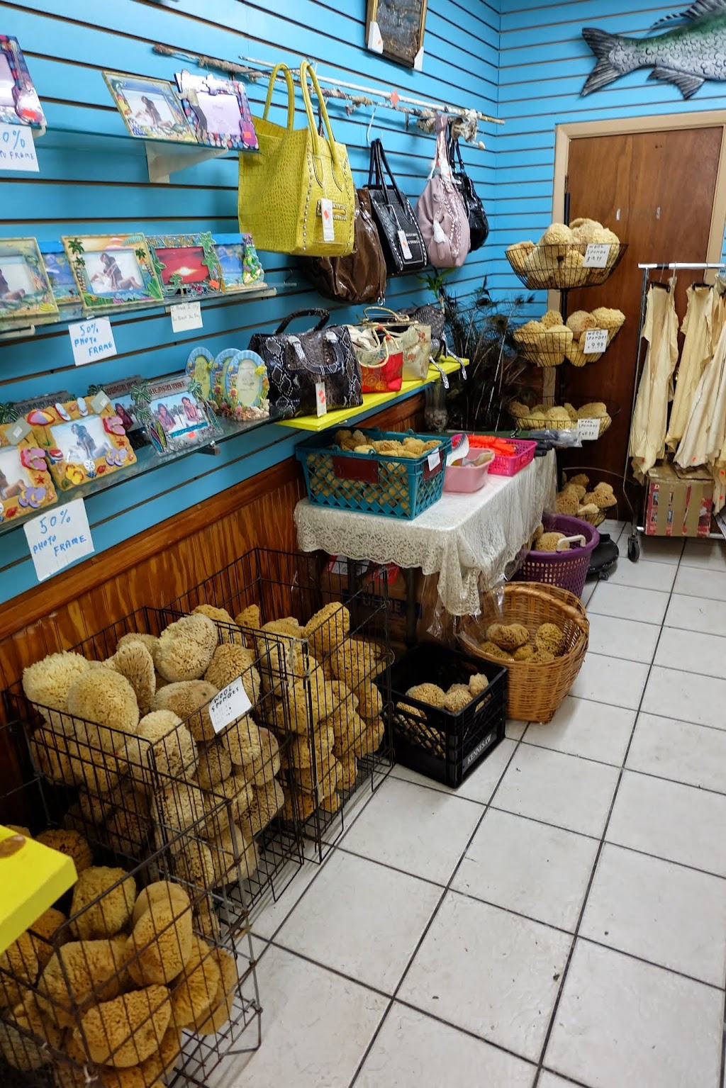 Ninas Gift Shop | 614 Athens St, Tarpon Springs, FL 34689, USA | Phone: (727) 934-8444