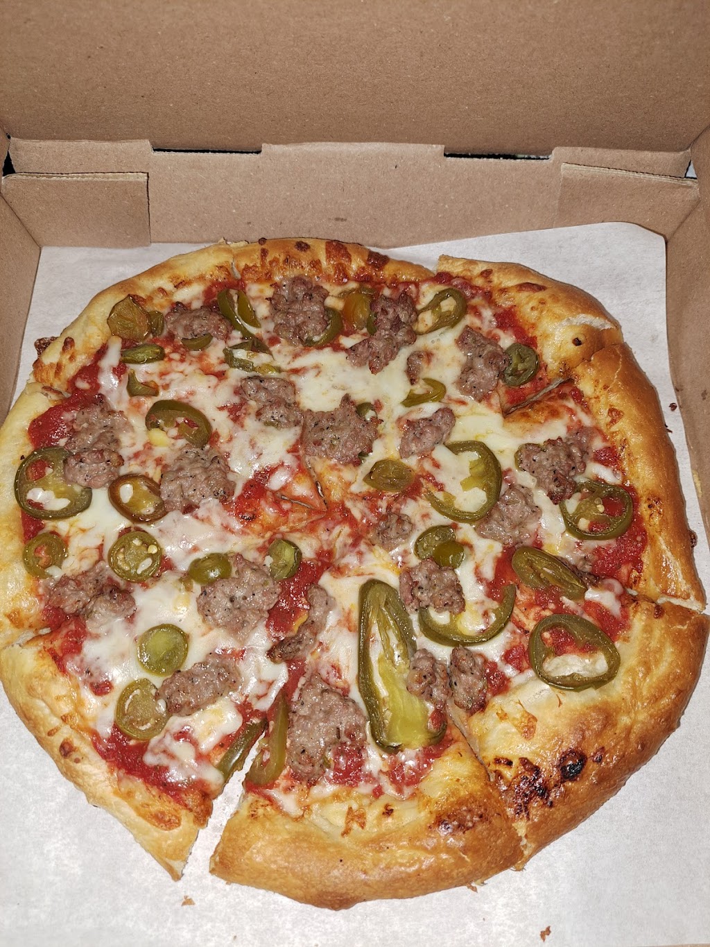 Thompson Masterpiece Pizza | 6725 Madison Rd, Thompson, OH 44086, USA | Phone: (440) 298-1313