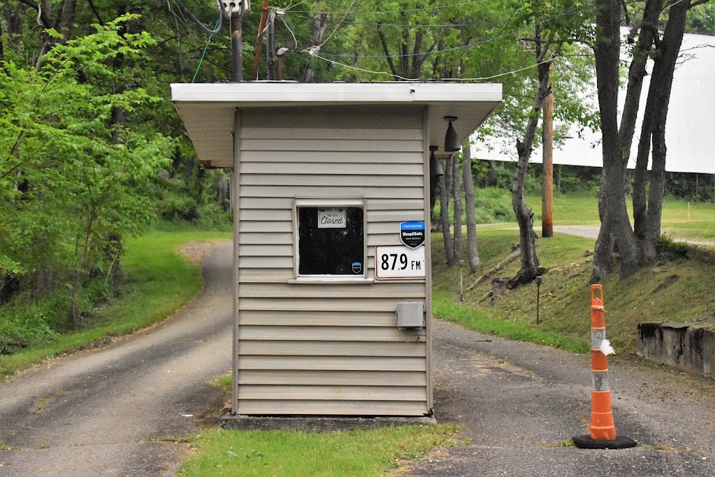 Hilltop Drive-In Theatre | WV-8, Chester, WV 26034, USA | Phone: (304) 387-1611