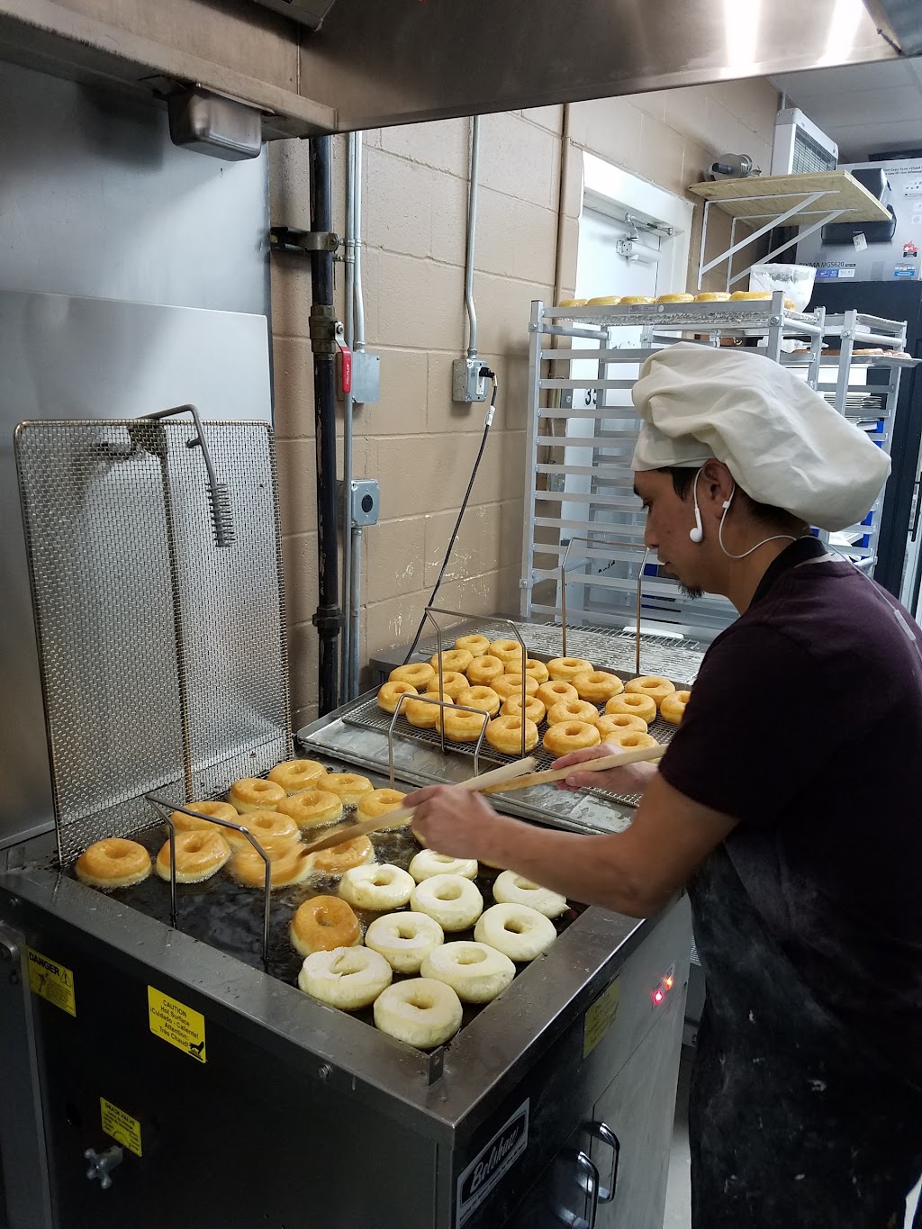 TJs Donut Factory | 352 N Thompson Ln, Murfreesboro, TN 37129, USA | Phone: (615) 546-4987