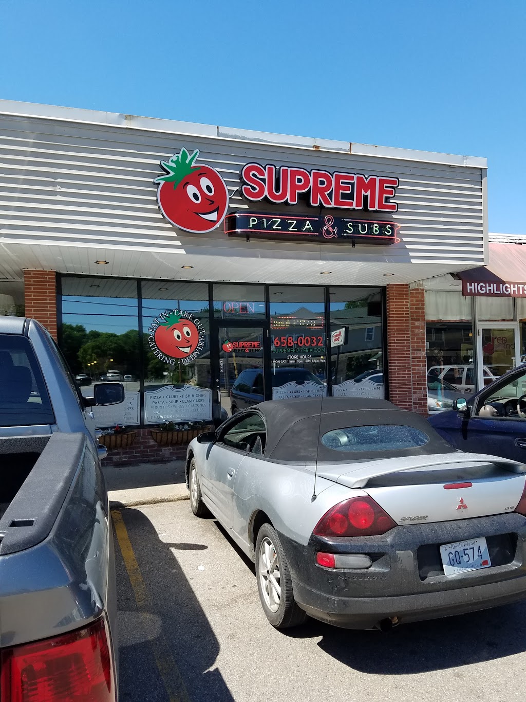 Supreme Pizza | 3450 Mendon Rd # D, Cumberland, RI 02864, USA | Phone: (401) 658-0032