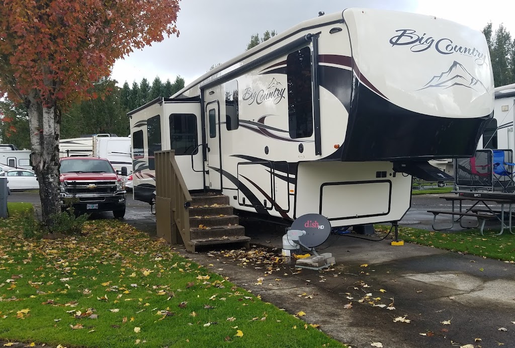 Portland Fairview RV Park | 21401 NE Sandy Blvd, Fairview, OR 97024, USA | Phone: (503) 661-1047