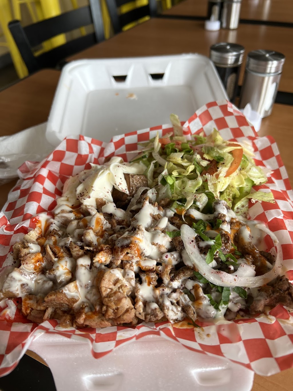 Leelas Shawarma | 198 Glenridge Ave Unit 5, St. Catharines, ON L2T 3J8, Canada | Phone: (289) 786-8020