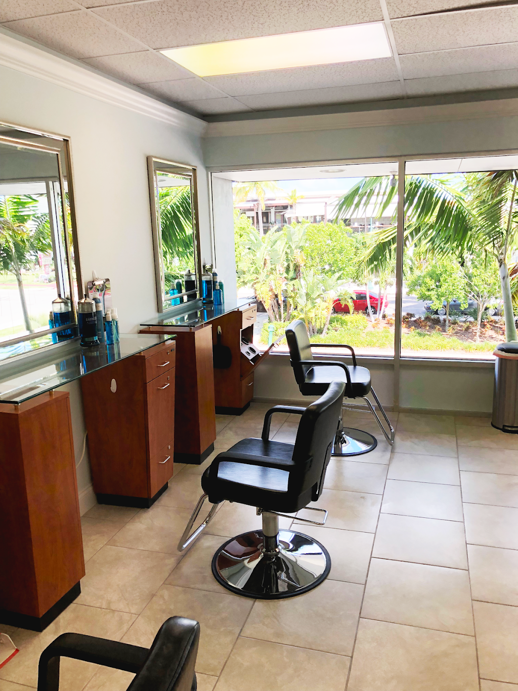 Summer House Hair Salon | 10 South Adams Dr Suite Suite 3B St. Armands Circle, Sarasota, FL 34236, USA | Phone: (941) 388-0440