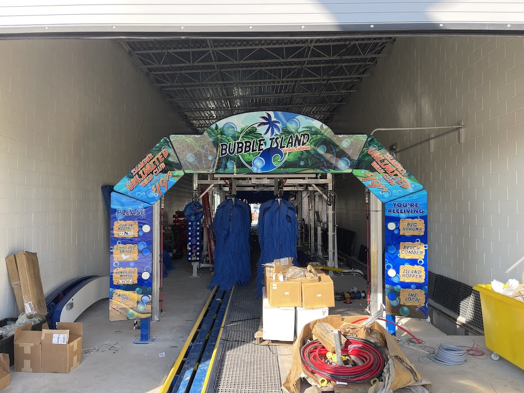 Bubble Island Express Carwash | 2106 N Saint Marys Street, Beeville, TX 78102, USA | Phone: (361) 343-5040