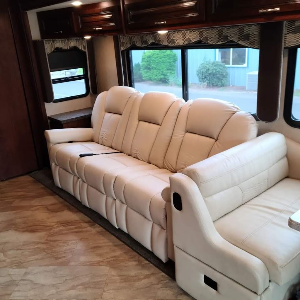 Dave & LJ’s RV Furniture | 625 W Scott Ave Suite A, Woodland, WA 98674, USA | Phone: (360) 225-7700