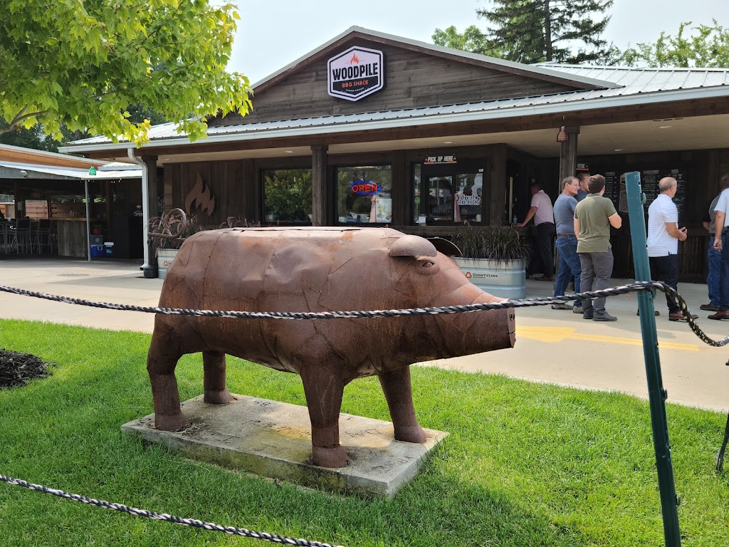 Woodpile BBQ Shack | 303 S Main St, Clawson, MI 48017, USA | Phone: (248) 565-8149