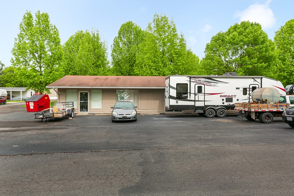 Newcastle Mobile Home Park | 1410 West Dr Lot 2, Bethalto, IL 62010, USA | Phone: (618) 251-3300