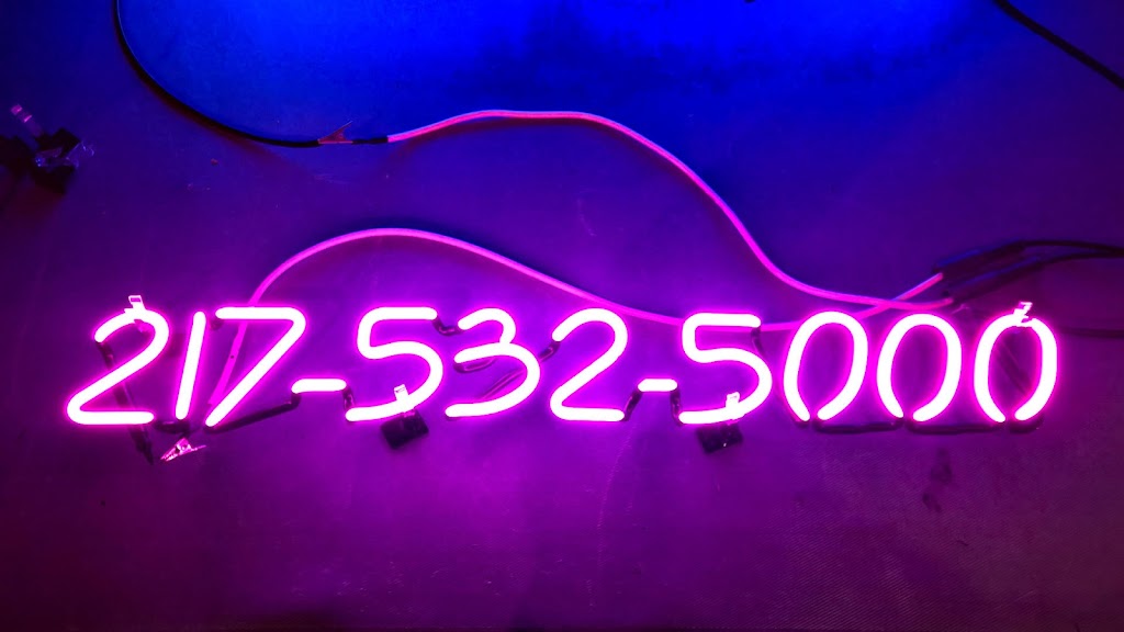 Evrglo Neon Signs | 110 E Wood St, Hillsboro, IL 62049, USA | Phone: (217) 532-5000