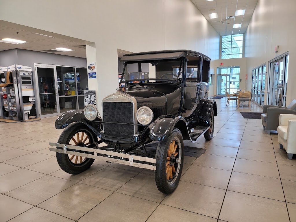 Reineke Ford Lincoln, Inc. | 12000 County Rd 99, Findlay, OH 45840, USA | Phone: (419) 422-1661