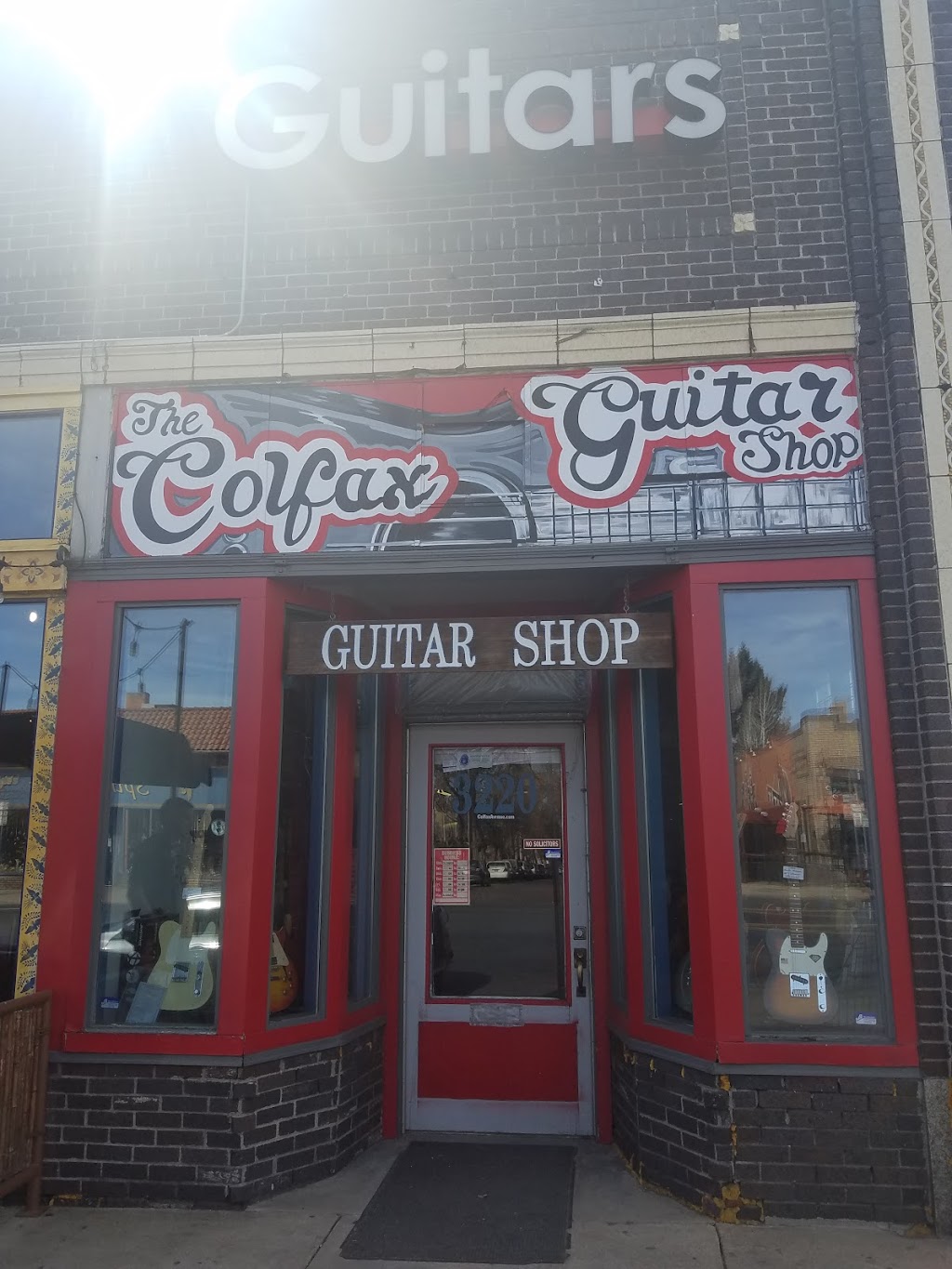 Colfax Guitar Shop | 3220 E Colfax Ave, Denver, CO 80206, USA | Phone: (303) 394-0099