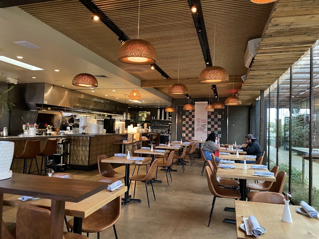 Clever Koi | 4236 N Central Ave #100, Phoenix, AZ 85012, USA | Phone: (602) 222-3474