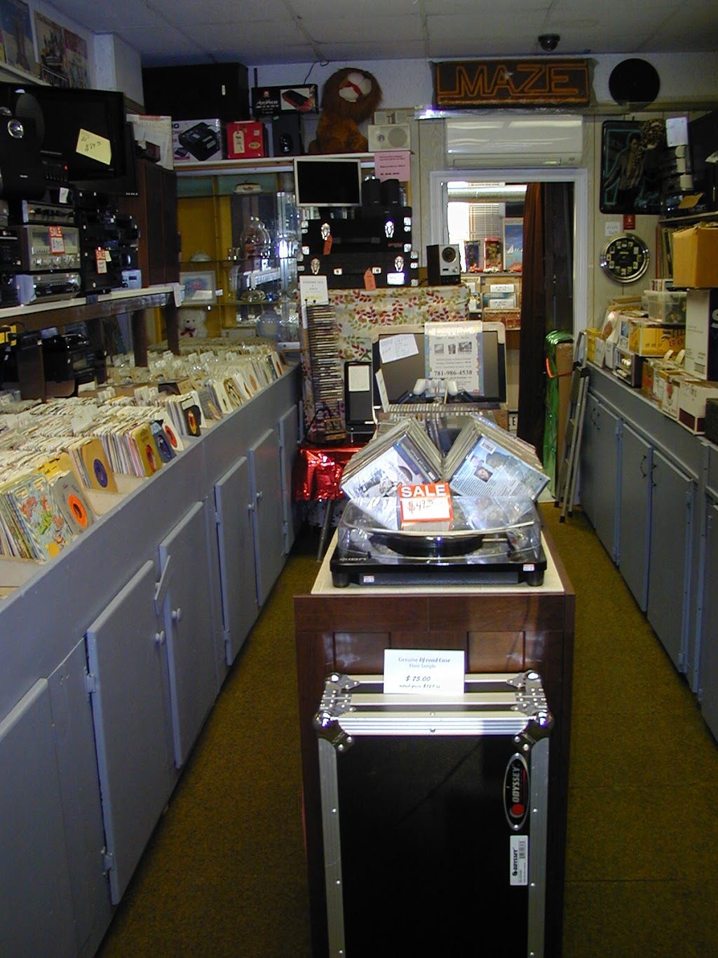 Randolph Music & Barneys Laptops | 900 N Main St, Randolph, MA 02368, USA | Phone: (781) 986-4538