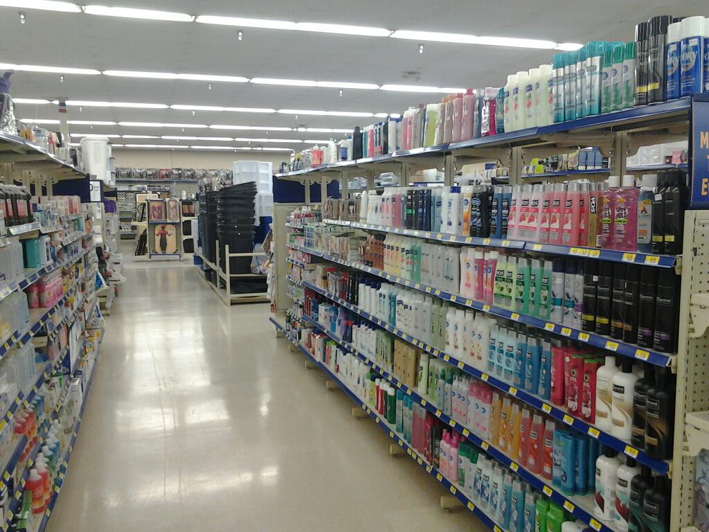 Roses Discount Store | 1390 Armory Dr, Franklin, VA 23851, USA | Phone: (757) 569-8100