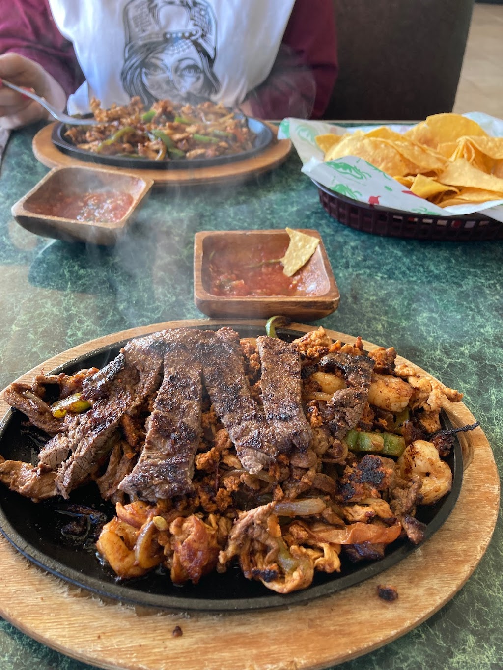 Mayras Mexican Grill | 207 S Comanche Ave, Bartlesville, OK 74003, USA | Phone: (918) 766-1461