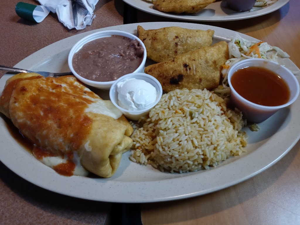 El Guanaco Troy Restaurant | 1710 Livernois Rd, Troy, MI 48083, USA | Phone: (248) 526-0622