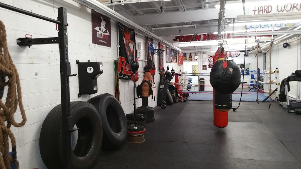 Heavy Hitting Boxing & Fitness | 66 Viaduct Rd, Stamford, CT 06907, USA | Phone: (203) 667-3993