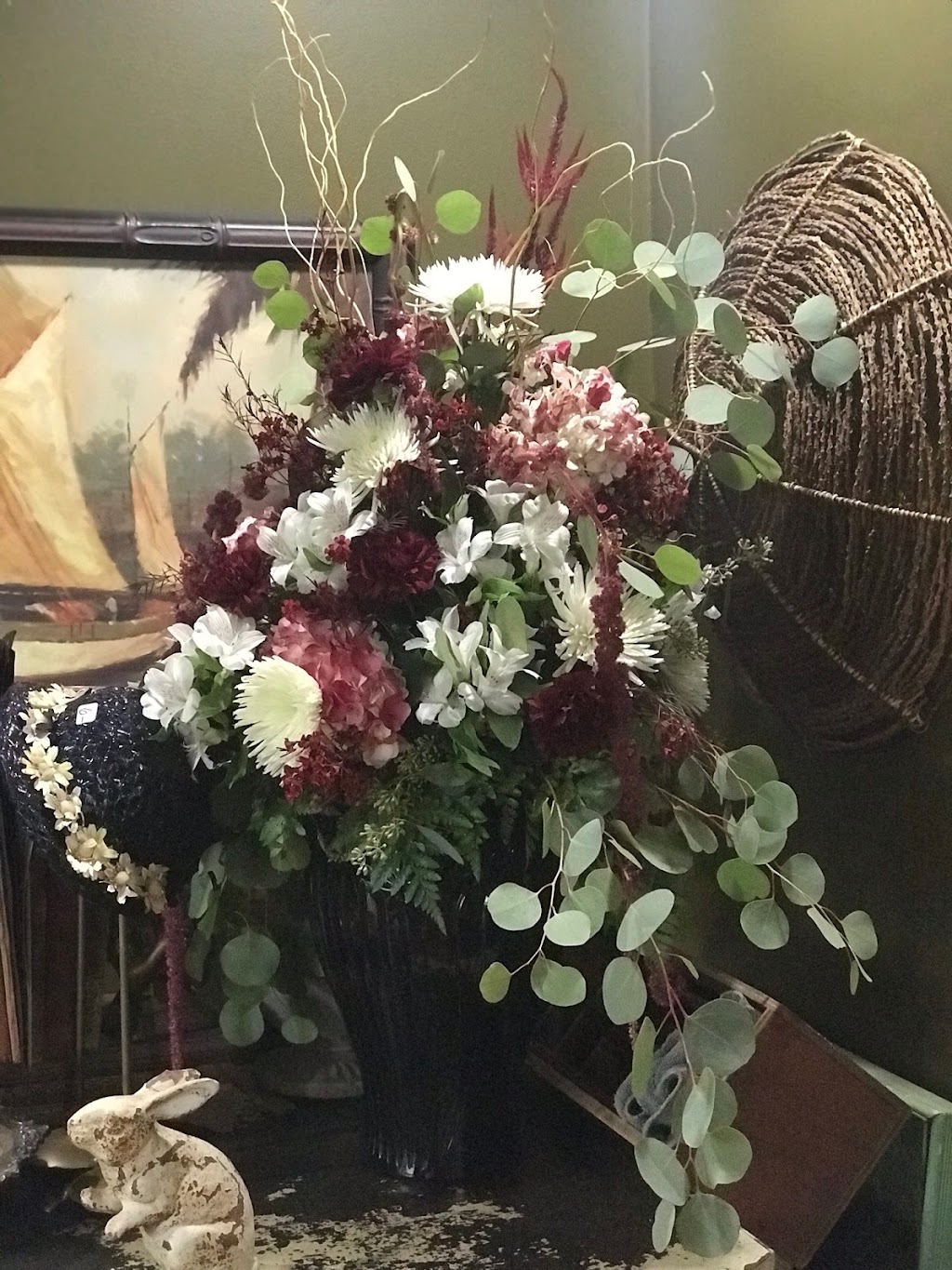 Elliott Flower Shoppe | 1152 Randolph St, Thomasville, NC 27360, USA | Phone: (336) 476-6139