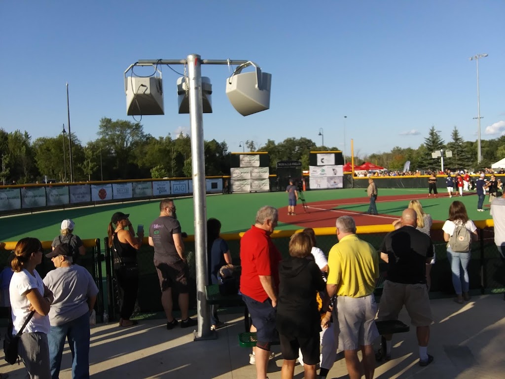 Friendship Park | 3380 Clarkston Rd, Lake Orion, MI 48362, USA | Phone: (248) 391-0304
