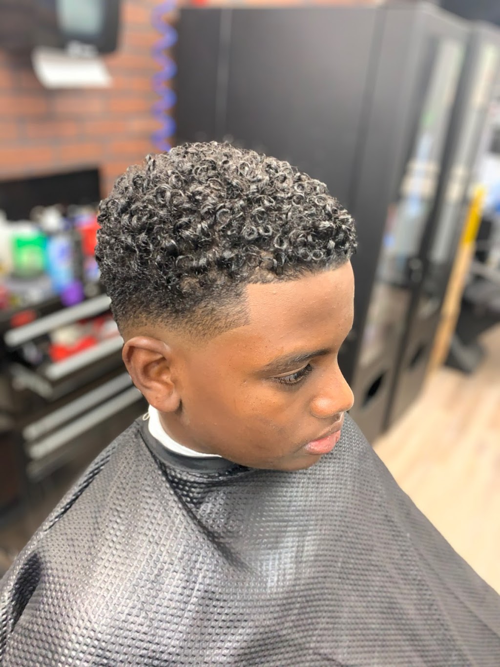 JL Barbershop | 1000 W Waters Ave #7, Tampa, FL 33604, USA | Phone: (813) 443-9854