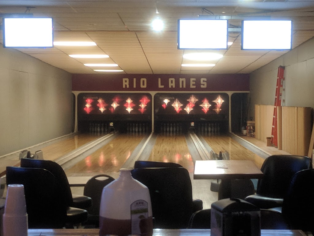 Scotts Rio Lanes | 211 Lincoln Ave, Rio, WI 53960, USA | Phone: (920) 992-5225