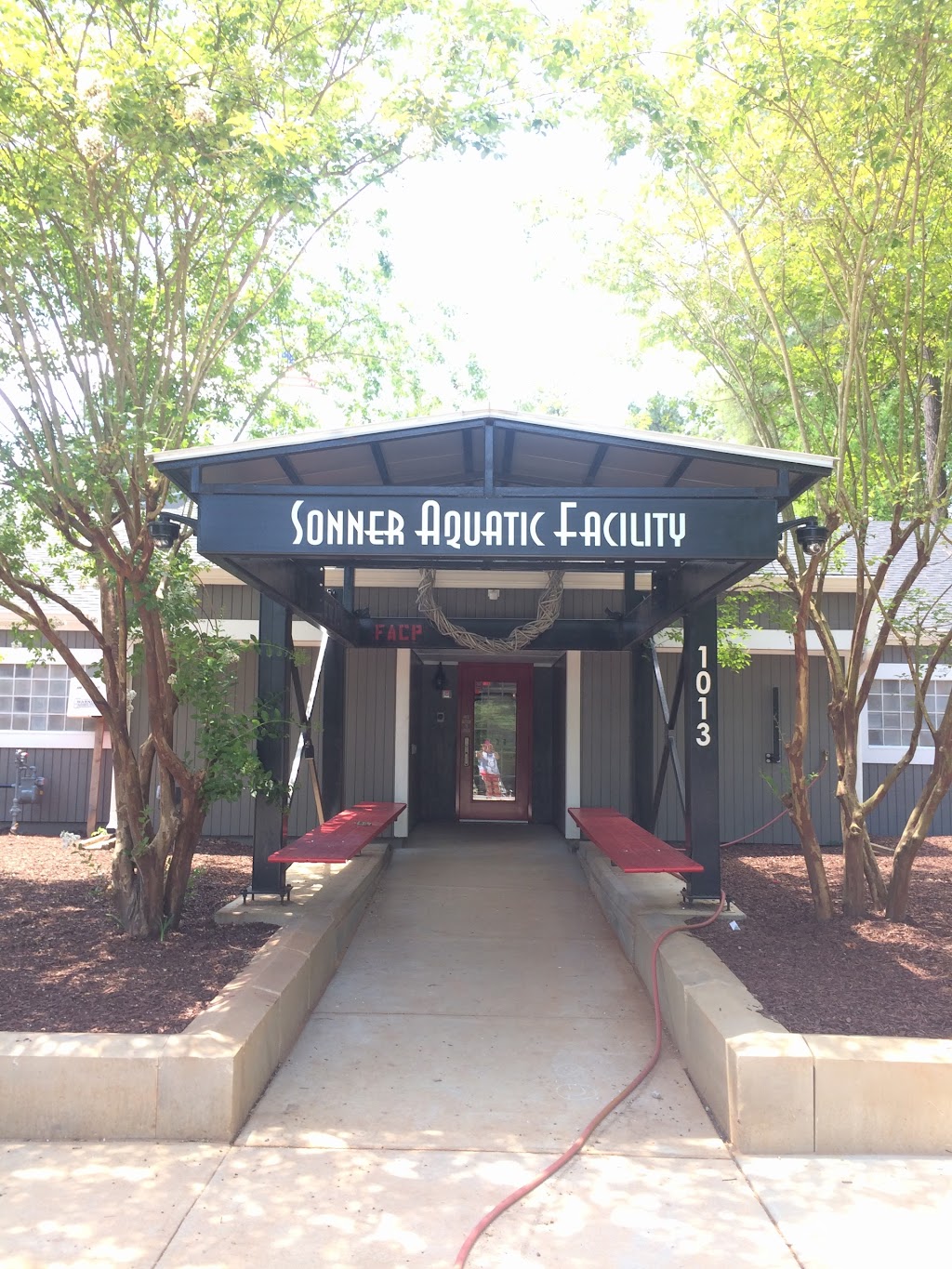 William H. Sonner Aquatic Facility | 1013 Jones Franklin Rd, Raleigh, NC 27606, USA | Phone: (919) 859-4881