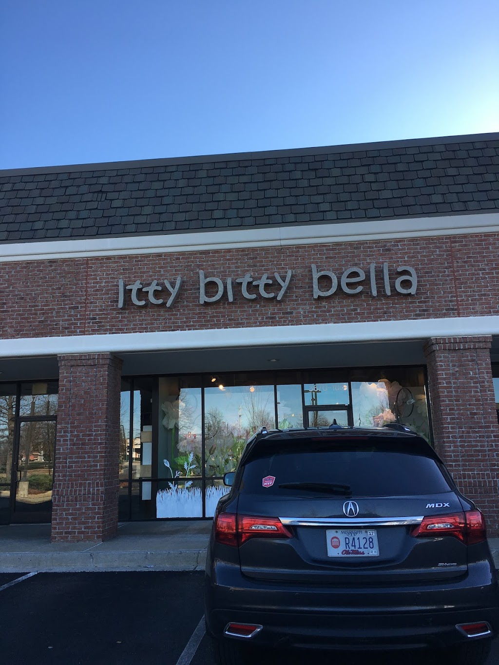 Itty Bitty Bella | 3670 S Houston Levee Rd #103, Collierville, TN 38017, USA | Phone: (901) 457-7846