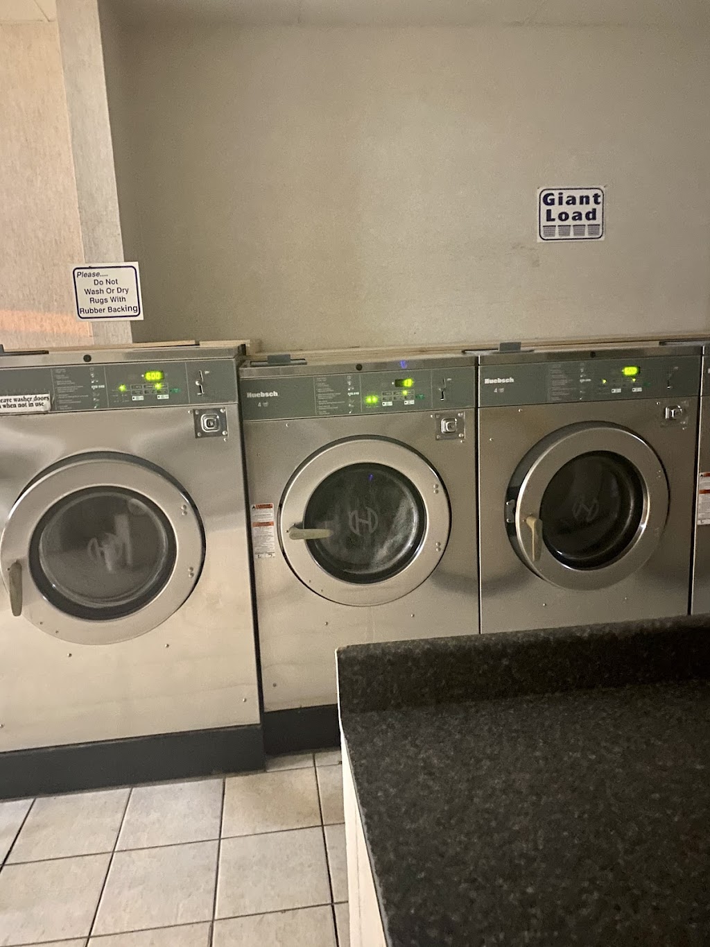 The Laundry Room | Latrobe 30 Plaza, Latrobe, PA 15650, USA | Phone: (724) 858-9507