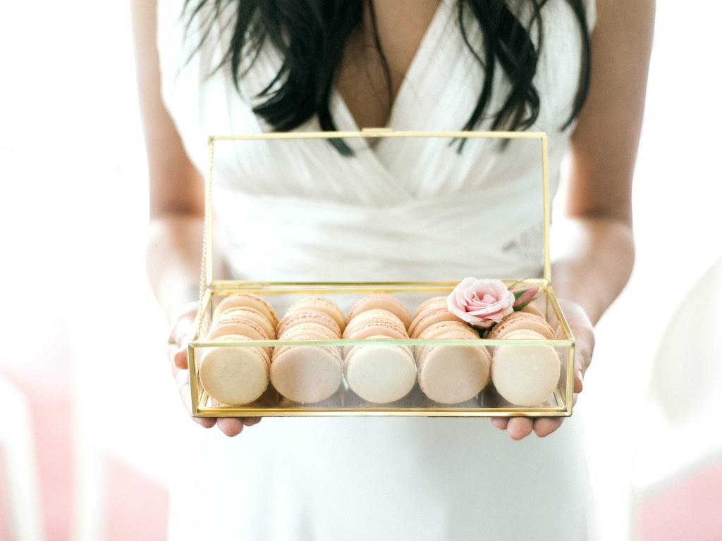 Nikkolettes Macarons | 3425 Highway 169N, Plymouth, MN 55441, USA | Phone: (651) 334-8821